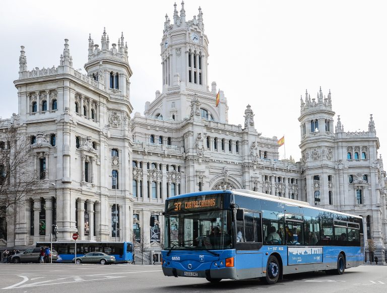 Autobús gratuito en Madrid durante el Black Friday Autobús gratuito en Madrid durante el Black Friday